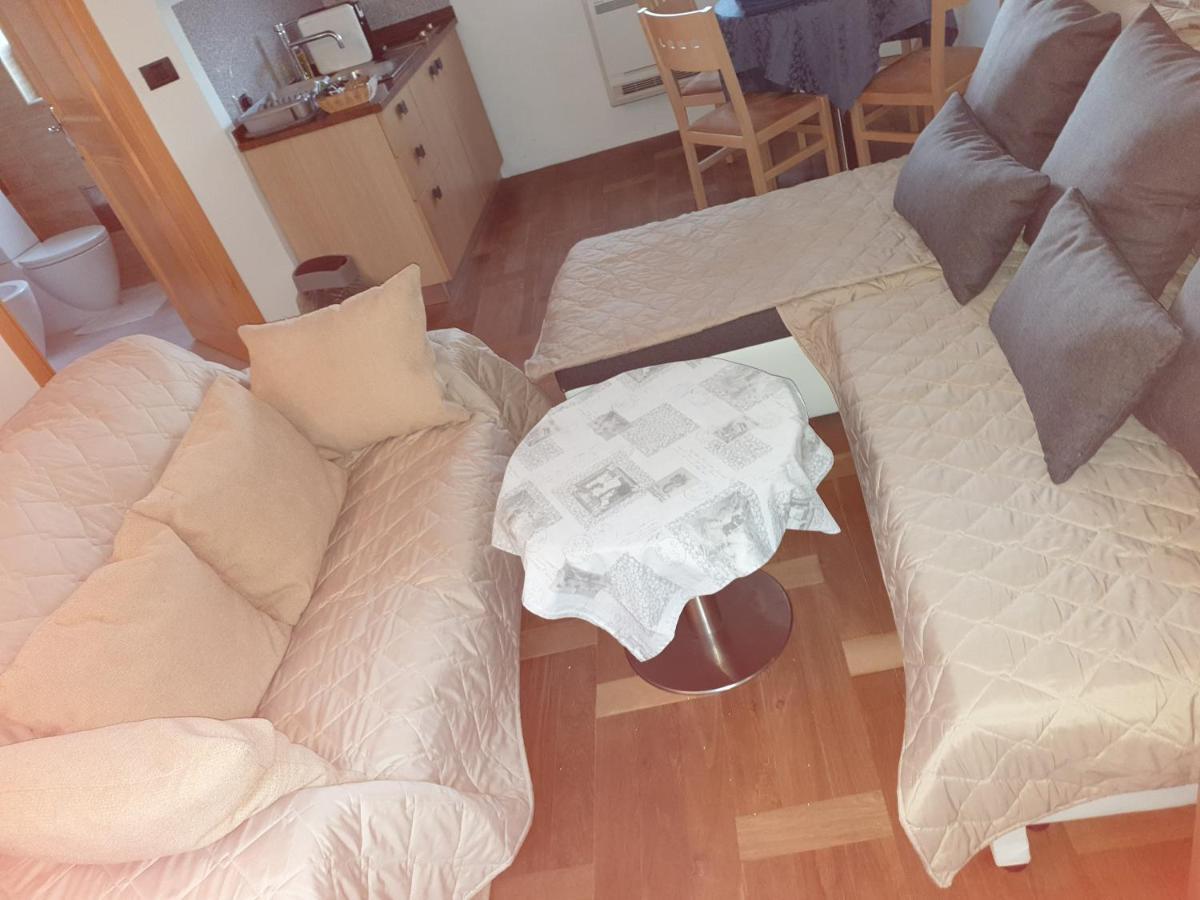Smartno Apartmaji Sobe Josko Luaran gambar